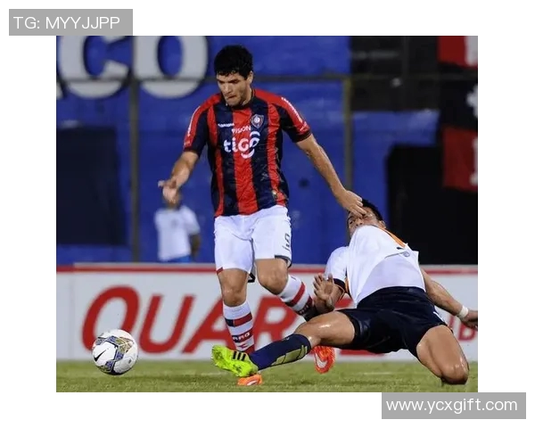 基多天主大学与瓜亚基尔城的激烈对决揭示足球魅力与团队精神 基多天主大学与瓜亚基尔城的激烈对决揭示足球魅力与团队精神